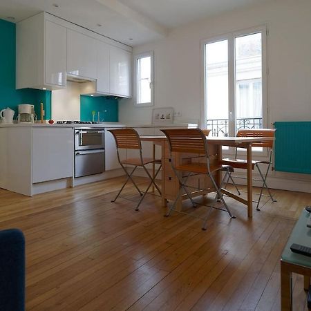 Quiet Apartment Near Montmartre Париж Экстерьер фото